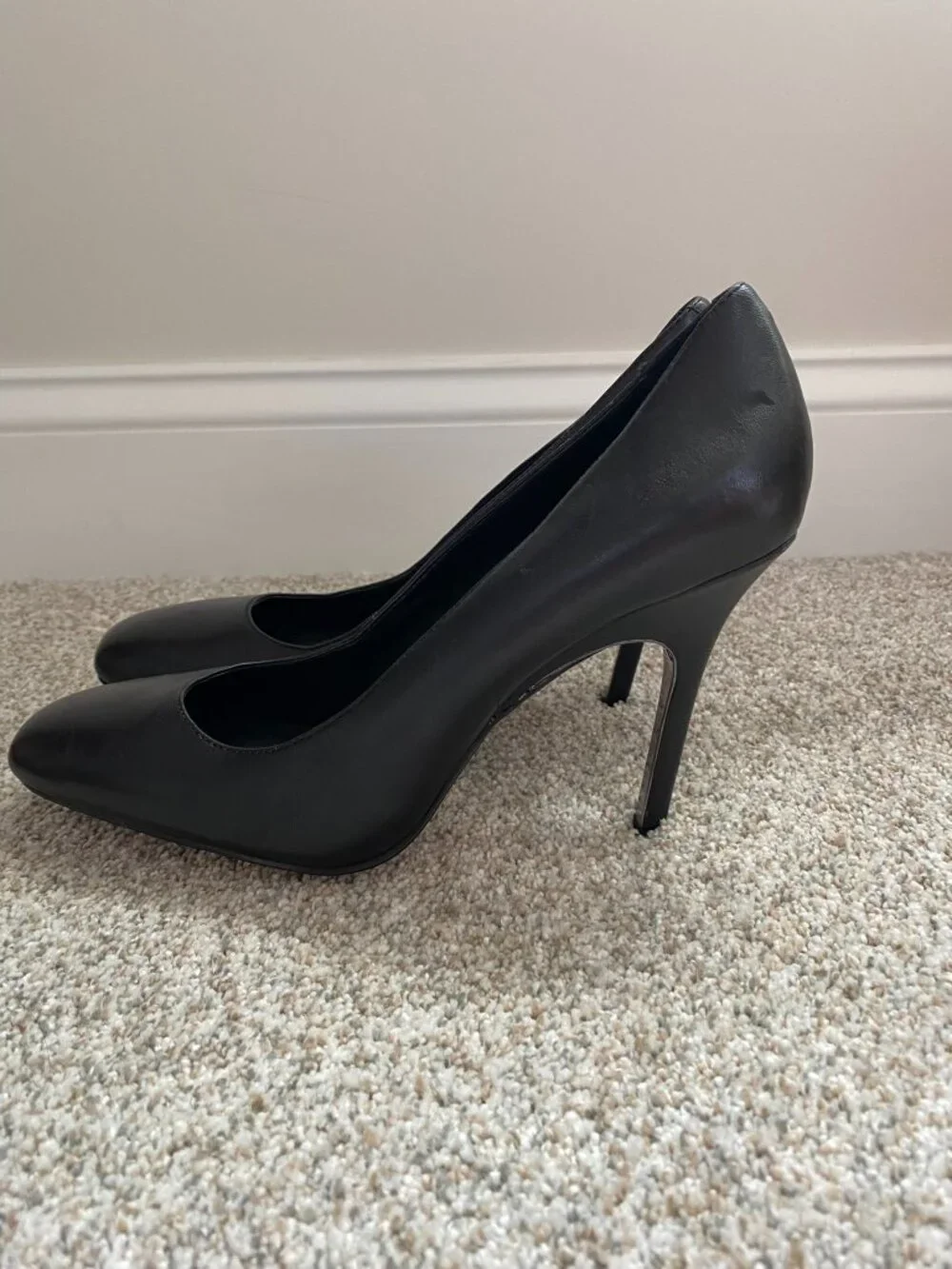 Karl Lagerfeld Women's Square Toe Pump Heels, Black, size 9 EUC